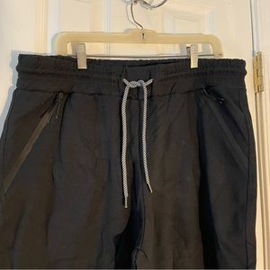 Verde Men Shorts  1 Black  2Xl And 1 Olive Green Médium. Cotton/Polyester.